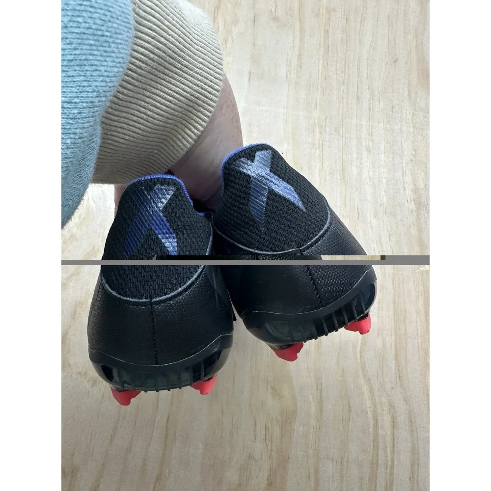 Adidas Speedflow .3 FY3296 Soccer Shoes Sz 10‎ Black Lace Up 299 792 458 m/s